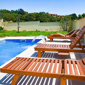 - Istrian Dream With Swimming Pool Peroj
