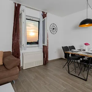 Anja Apartmán